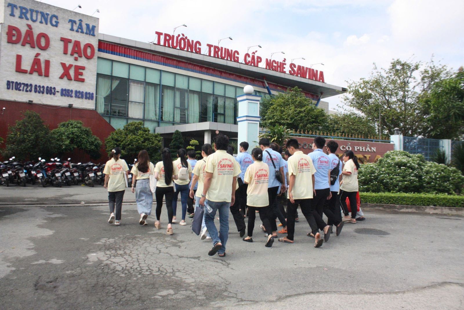 Trường Trung Cấp Nghề SAVINA